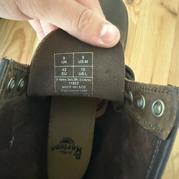 Dr. Martens (Dark Brown)